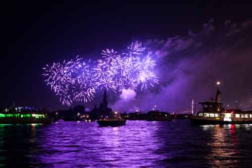 Glorious montauk fireworks show boat rental